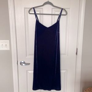 🫐 White House Black Market Blue Onyx Velvet Slip Dress Size L